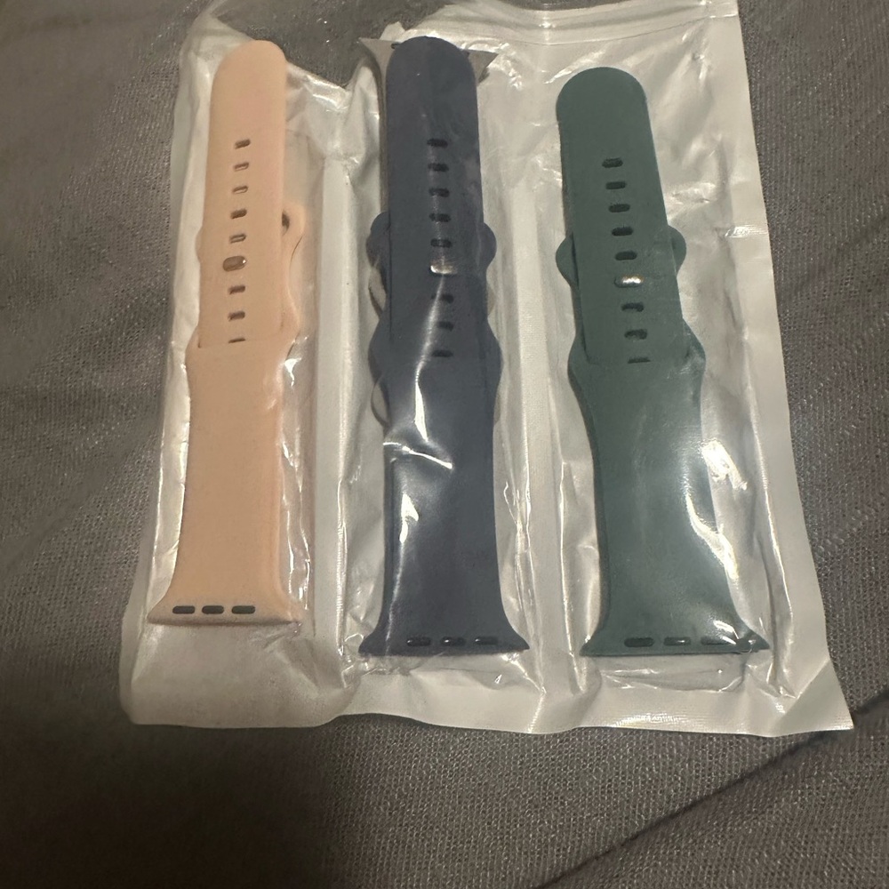 Set of five Silicone Watch Bands for Apple Watch. Size 42/44.